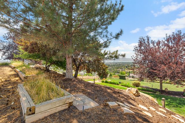 3331 W BEAR CANYON LN, Cedar Hills, UT 84062