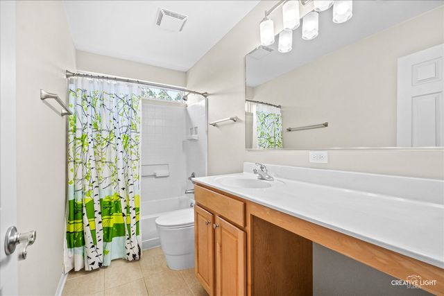 10651 Capitol Lane, Huntley, IL 60142