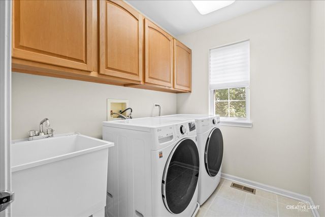 10651 Capitol Lane, Huntley, IL 60142