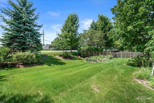 10651 Capitol Lane, Huntley, IL 60142
