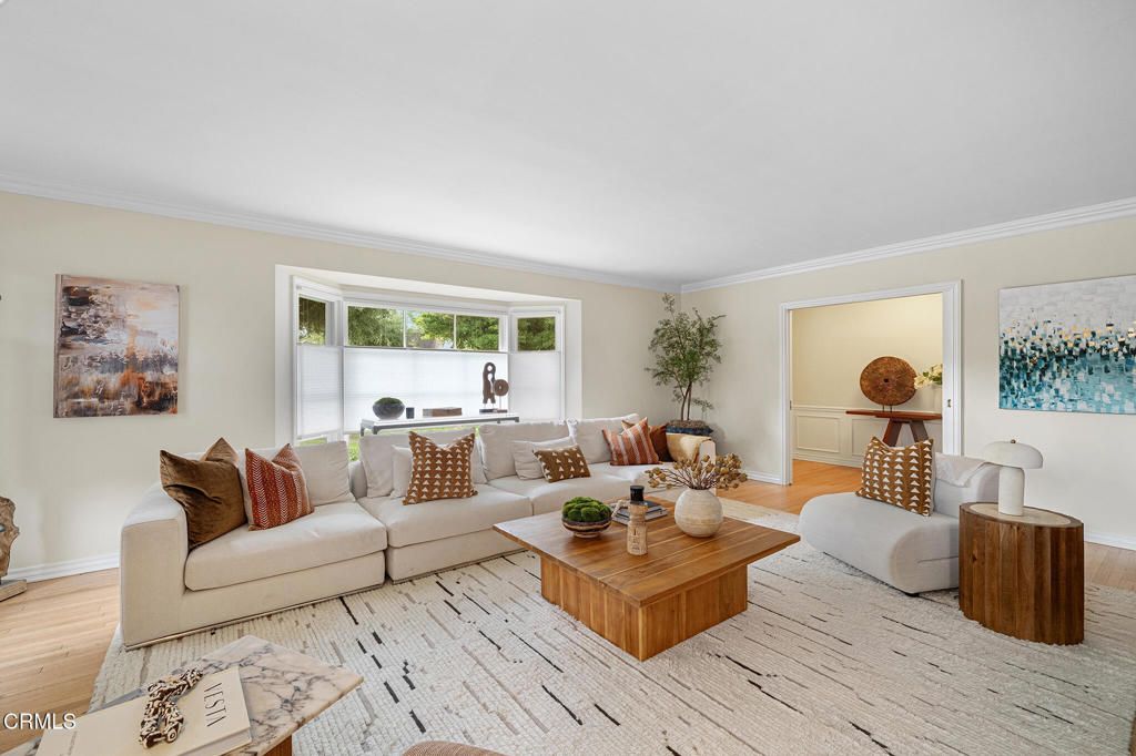 Image 11 of property listing at 2240 Sherwood Road, San Marino, CA 91108