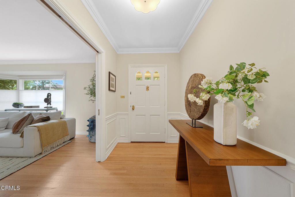 Image 5 of property listing at 2240 Sherwood Road, San Marino, CA 91108