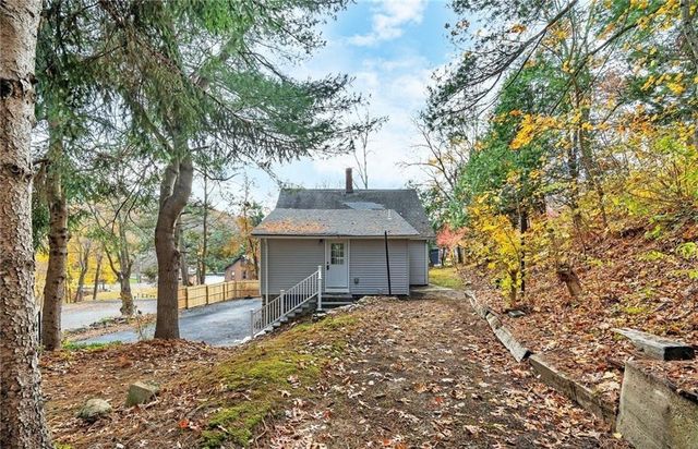 346 Middlebury Road, Middlebury, CT 06762