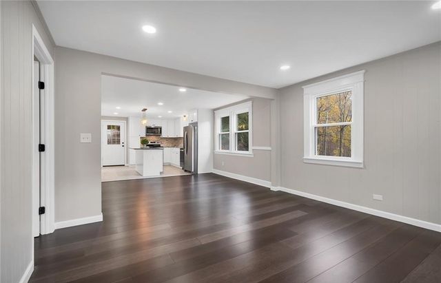 346 Middlebury Road, Middlebury, CT 06762