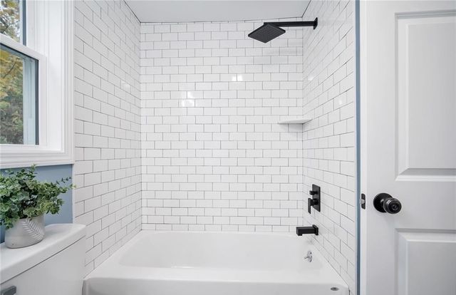 346 Middlebury Road, Middlebury, CT 06762