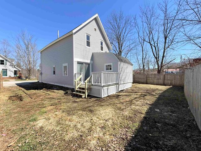 8 Holman Street, Hillsborough, NH 03221