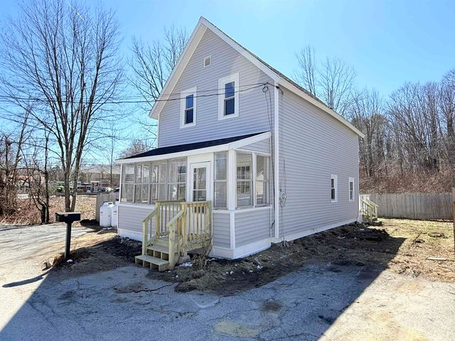 8 Holman Street, Hillsborough, NH 03221