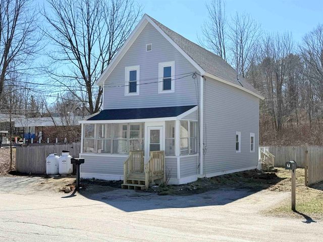 8 Holman Street, Hillsborough, NH 03221