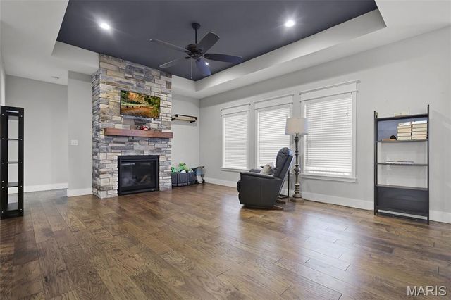 7104 Richmond Drive, Glen Carbon, IL 62034