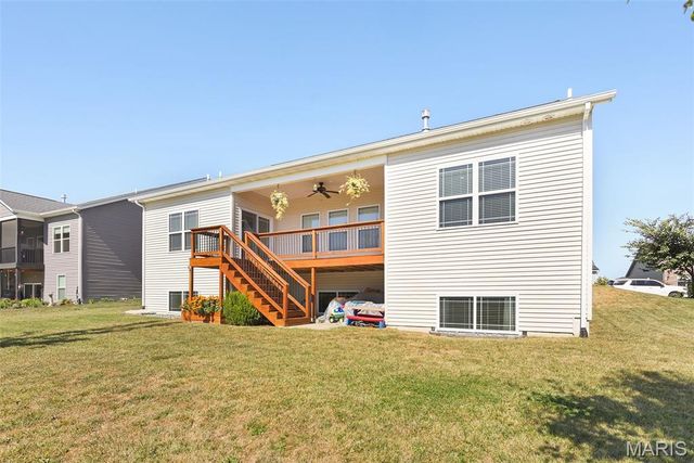 7104 Richmond Drive, Glen Carbon, IL 62034