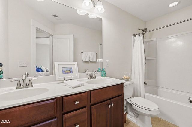9207 Giralda Walk, Raleigh, NC 27617