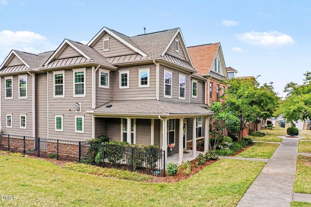 9207 Giralda Walk, Raleigh, NC 27617
