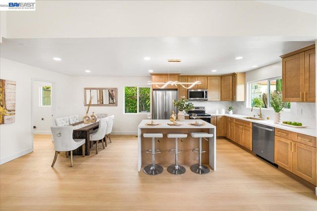 532 Mcduff Ave, Fremont, CA 94539