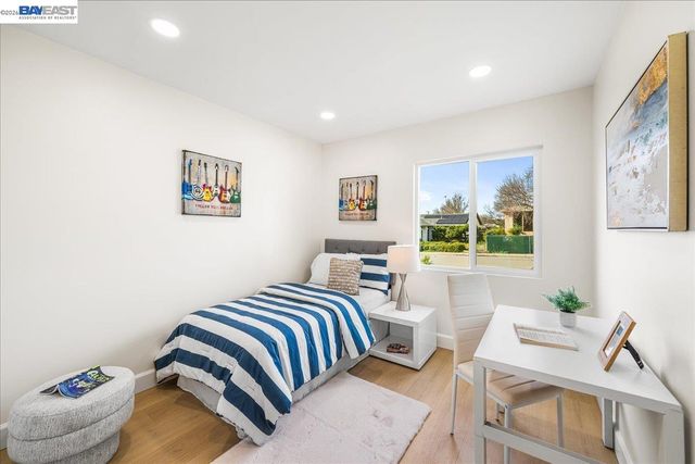 532 Mcduff Ave, Fremont, CA 94539