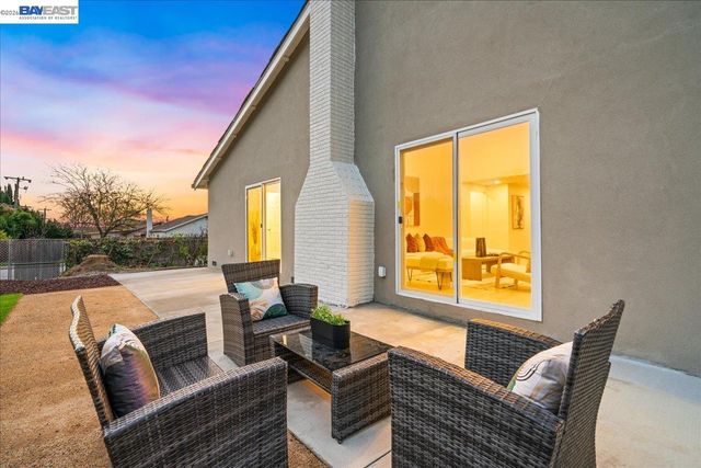 532 Mcduff Ave, Fremont, CA 94539