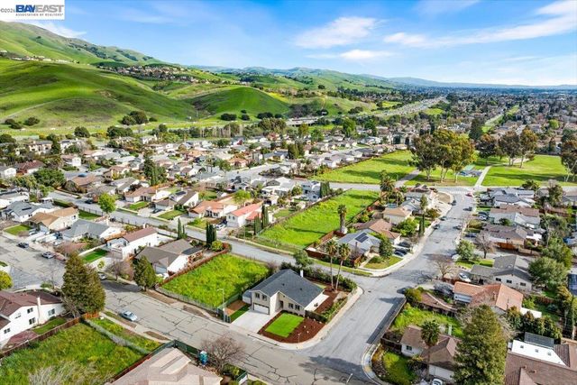 532 Mcduff Ave, Fremont, CA 94539