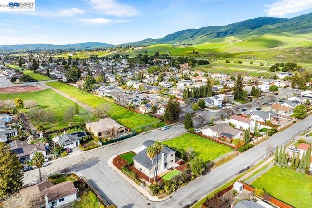 532 Mcduff Ave, Fremont, CA 94539