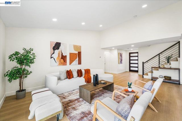 532 Mcduff Ave, Fremont, CA 94539