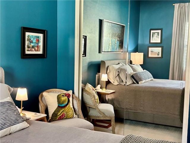 4058 Aquila PL, Naples, FL 34120