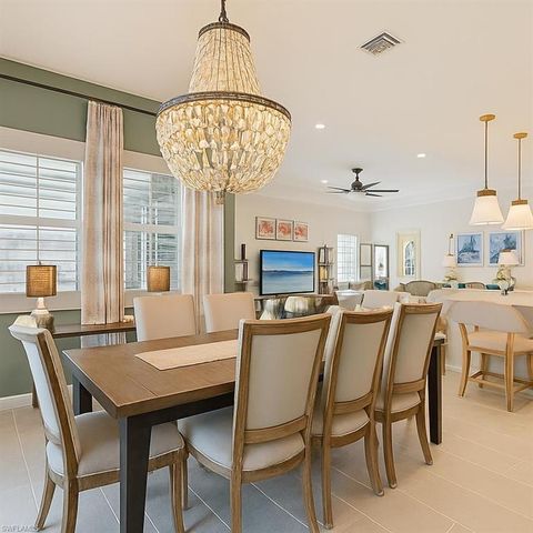 4058 Aquila PL, Naples, FL 34120