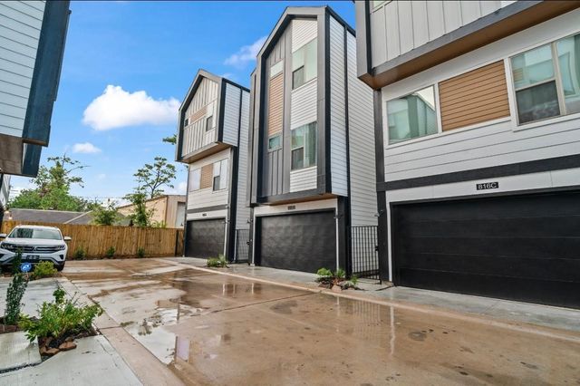 816 Curtin Street D, Houston, TX 77018