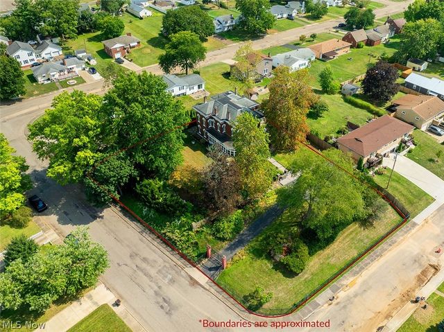 4522 7th Street SW, Canton, OH 44710