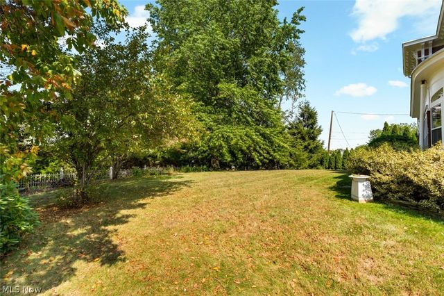 4522 7th Street SW, Canton, OH 44710