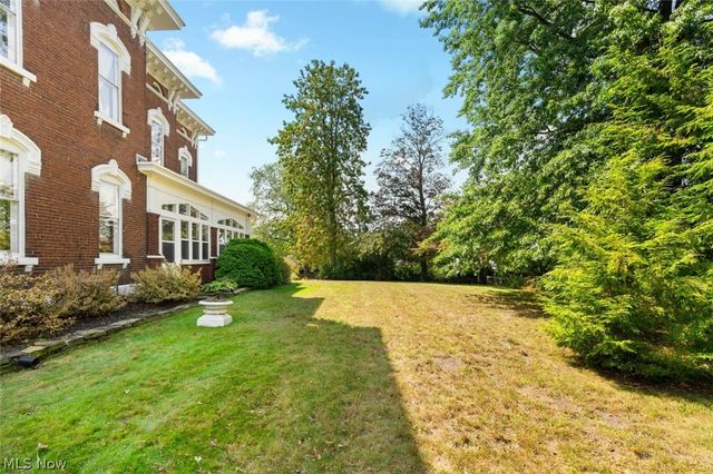 4522 7th Street SW, Canton, OH 44710