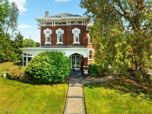 4522 7th Street SW, Canton, OH 44710