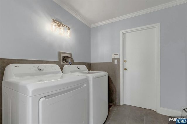 16 Cypress Peak Lane, Montvale, NJ 07645