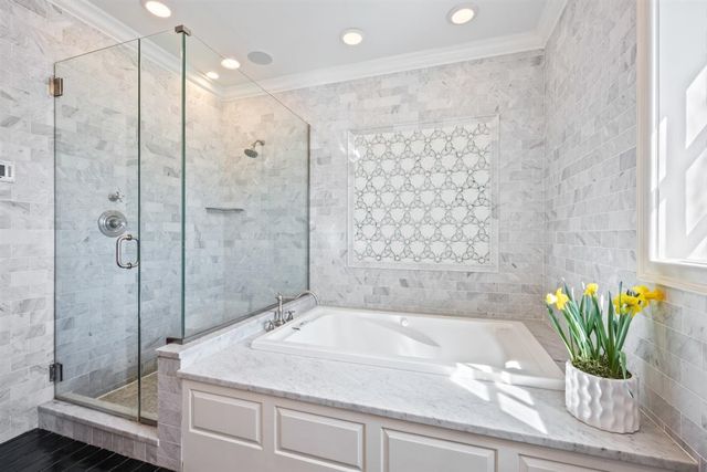 110 KENILWORTH Avenue, Kenilworth, IL 60043