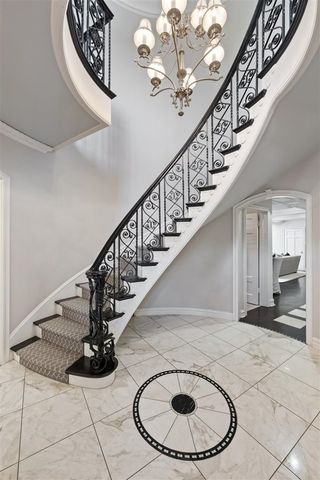 110 KENILWORTH Avenue, Kenilworth, IL 60043