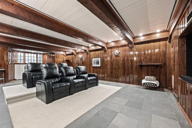 110 KENILWORTH Avenue, Kenilworth, IL 60043