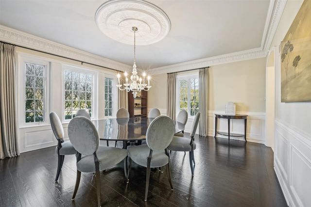 110 KENILWORTH Avenue, Kenilworth, IL 60043