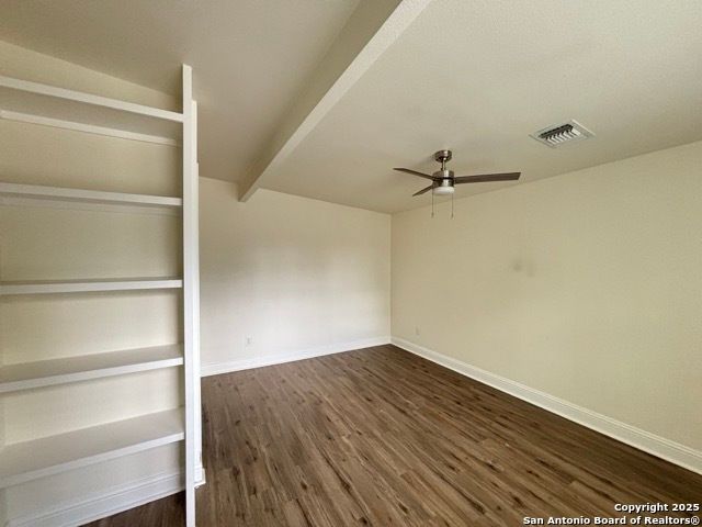 1014 montana, San Antonio, TX 78203