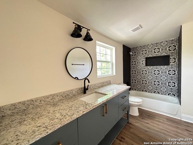 1014 montana, San Antonio, TX 78203