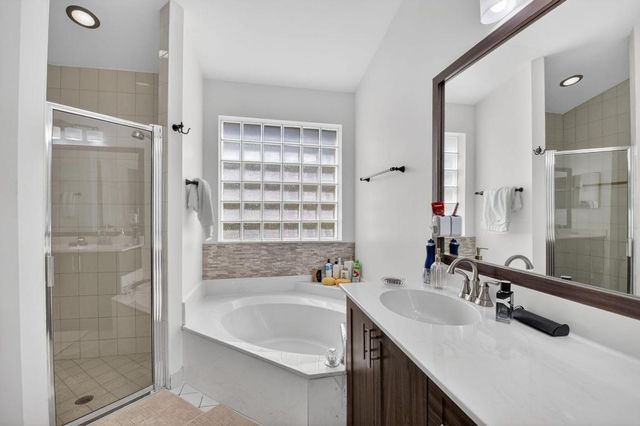 5350 Casa Real Drive, Delray Beach, FL 33484