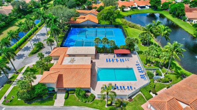 5350 Casa Real Drive, Delray Beach, FL 33484