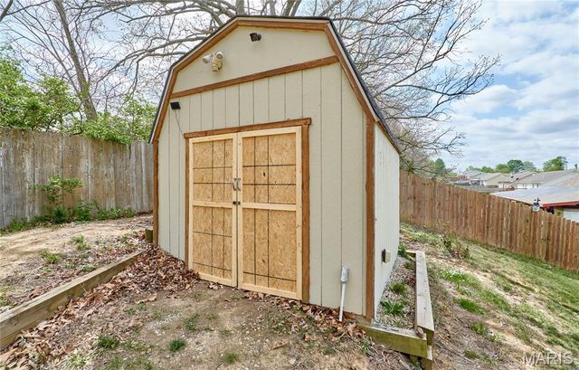 30 Spring Hill Circle, Wright City, MO 63390
