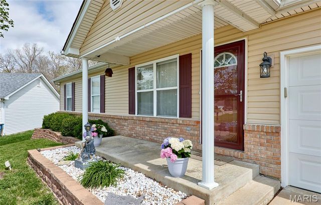 30 Spring Hill Circle, Wright City, MO 63390