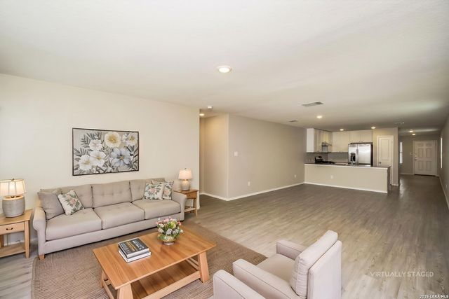 5184 Fowler Crest, Converse, TX 78109