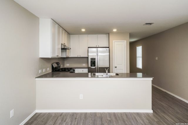 5184 Fowler Crest, Converse, TX 78109