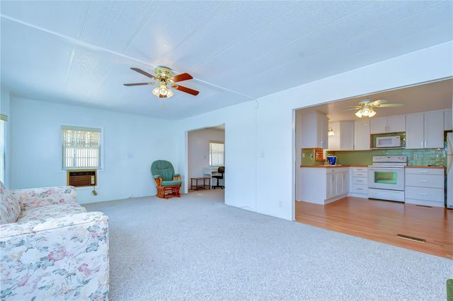 37816 BARCELONA AVENUE, Zephyrhills, FL 33541