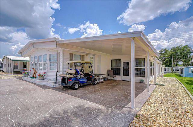 37816 BARCELONA AVENUE, Zephyrhills, FL 33541