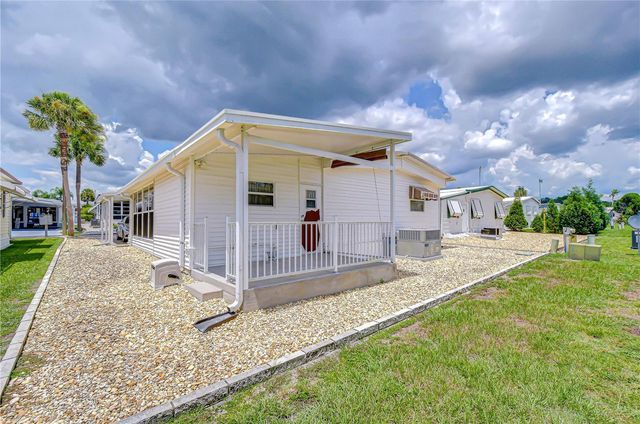 37816 BARCELONA AVENUE, Zephyrhills, FL 33541