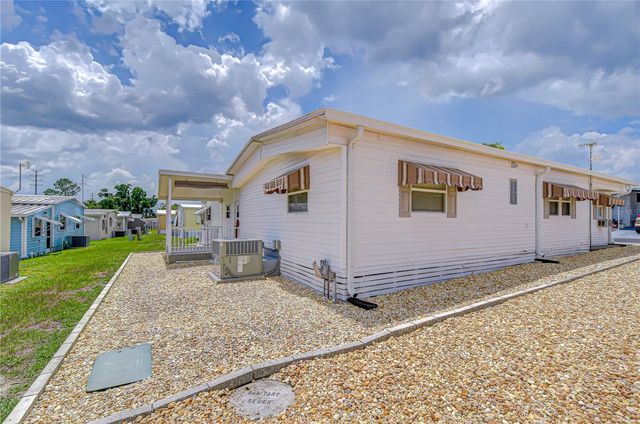 37816 BARCELONA AVENUE, Zephyrhills, FL 33541