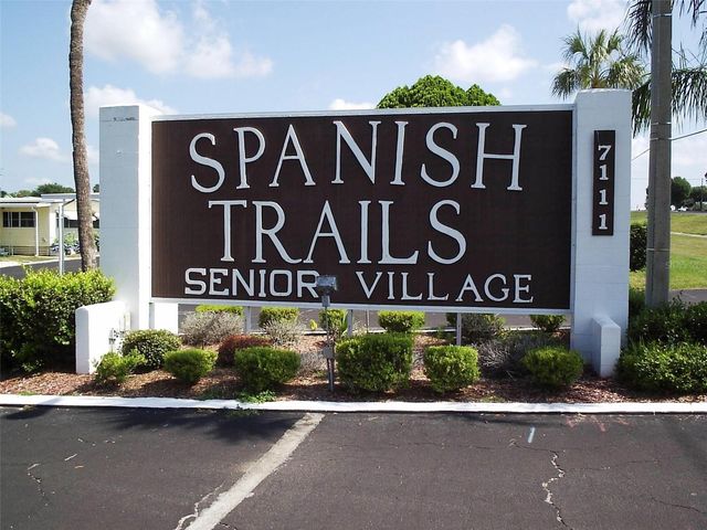 37816 BARCELONA AVENUE, Zephyrhills, FL 33541