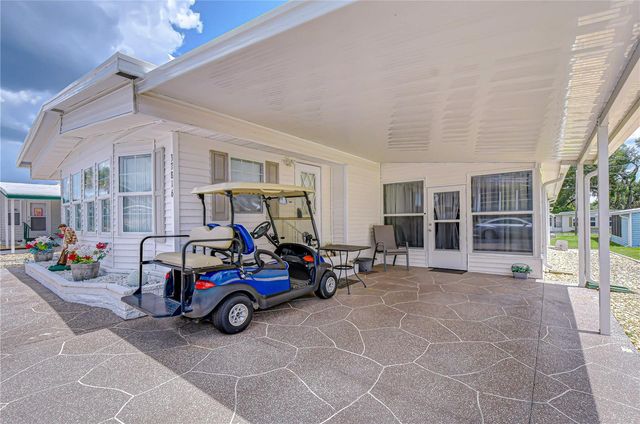 37816 BARCELONA AVENUE, Zephyrhills, FL 33541
