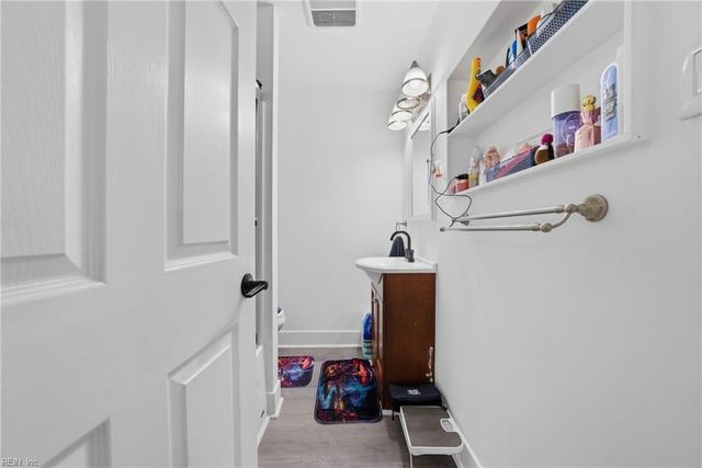 4320 Deep Creek BLVD, Portsmouth, VA 23702