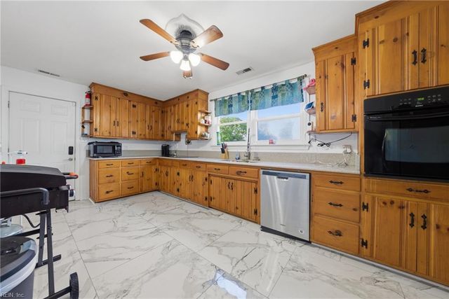 4320 Deep Creek BLVD, Portsmouth, VA 23702